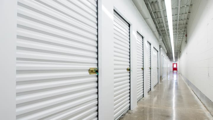 Apple Self Storage Toronto-Leaside Units