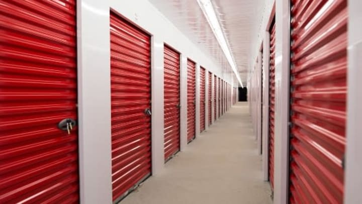 Apple Self Storage announces the opening of a new self storage facility in Scarborough, Ontario. Apple Self Storage Scarborough is a converted building designed to provide a wide variety of storage unit options conveniently located at 380 Birchmount Road, Scarborough, ON.      This Apple Self Storage location features indoor, temperature-controlled units that are individually alarmed for added security. Covered loading bays and complimentary dollies provide a convenient and protected loading and unloading experience. Plus additional options such as outdoor parking, mailboxes, and delivery acceptance give even more features to take advantage of for the optimal storage experience.      Our office offers moving supplies including boxes, locks, and furniture covers for sale, and friendly knowledgeable staff to assist with all storage needs.      Apple Self Storage’s David Allan shares: “Apple Self Storage is thrilled to be returning to our Scarborough roots. Our very first facility was opened in Scarborough and it has always held a special place in our hearts. We’re thrilled to be returning with an even better product all these years later. The city has grown and changed and we’re so excited to be a part of it. We can’t wait to get involved with the community here again!”          The Apple Self Storage Scarborough facility is ready to help with any personal or business storage needs. Customers can reserve their own secure space by visiting www.applestorage.com, calling 416-860-6645, or emailing birchmount@applestorage.com. Restrictions are in place for the safety of staff and customers.